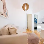 Iadra In Center Apartament *