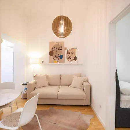 Apartment Iadra In Center