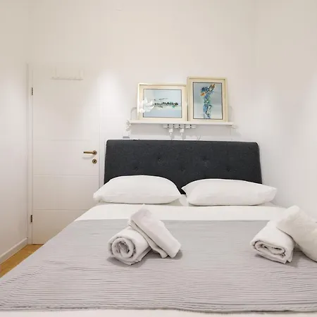 Iadra In Center Apartment Zadar