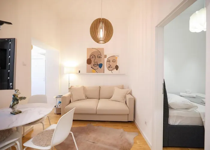 Apartment Iadra In Center