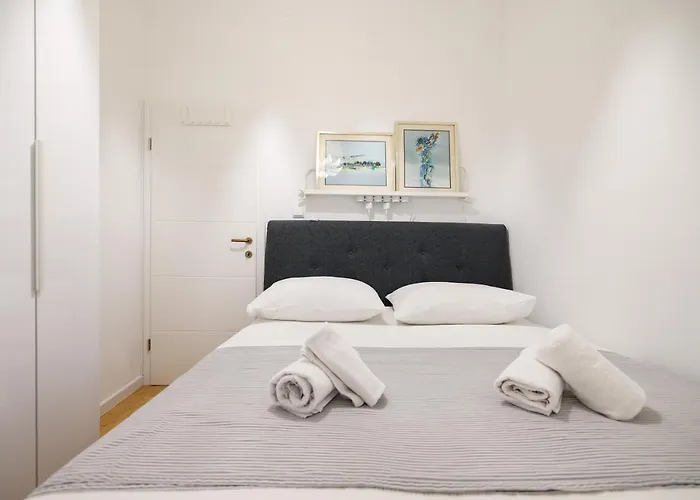 Iadra In Center Apartment Zadar